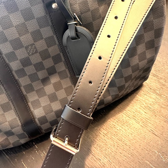 LOUIS VUITTON Damier Graphite Keepall Bandouliere 45 - Picture 7 of 16